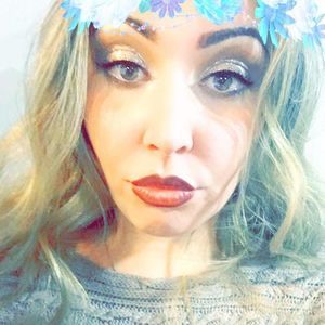 Meet your Posher, Tabitha